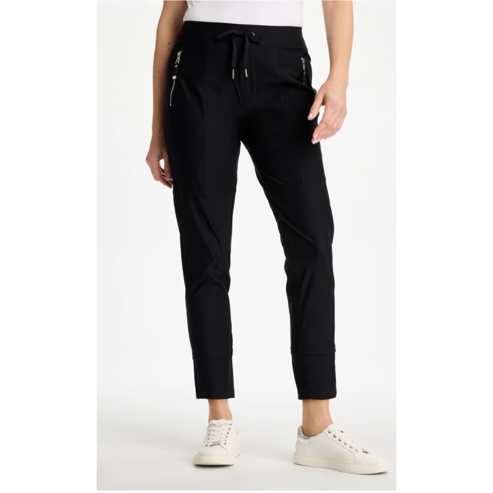Chico’s Zenergy Seam Detail Stretch Pants